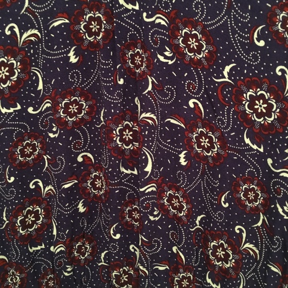 Vintagey Look Dress - Picture 2 of 8